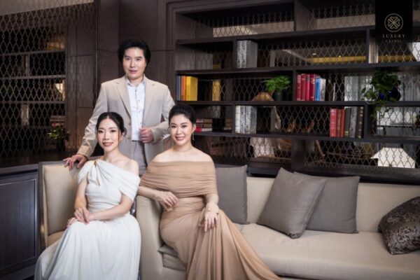 สัมผัสการดูแลผิวเชิงลึกแบบ “Proactive Beauty” ความงามเหนือกาลเวลา นิยามใหม่ของผิวอ่อนเยาว์อย่างยั่งยืน จาก Luxury Clinic