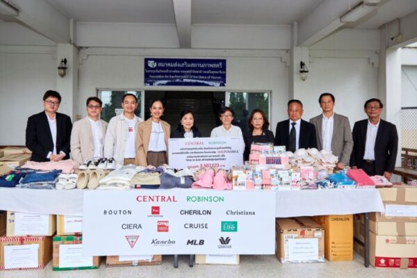 กลุ่มเซ็นทรัล ร่วมด้วยห้างสรรพสินค้าเซ็นทรัล และห้างสรรพสินค้าโรบินสัน ในเครือเซ็นทรัล รีเทล ผนึกลูกค้าคนสำคัญและพันธมิตรแบรนด์ชั้นนำ สานพลังแห่งการแบ่งปัน ผ่านแคมเปญ “SHEPOSSIBLE” เนื่องในวันสตรีสากล 2569 เพื่อร่วมสนับสนุนโครงการ “Give to Gain สร้างพลังผู้หญิงที่ยั่งยืน”