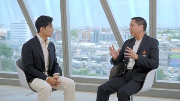 CRA ICONS: The Decade of Excellence เหล่าคนดัง พลังต้นแบบร่วมขับเคลื่อนอนาคต  “1 ทศวรรษ จากรากฐานแห่งพระปณิธาน สู่พลังการขับเคลื่อนสุขภาวะที่ดีเพื่อปวงชน”
