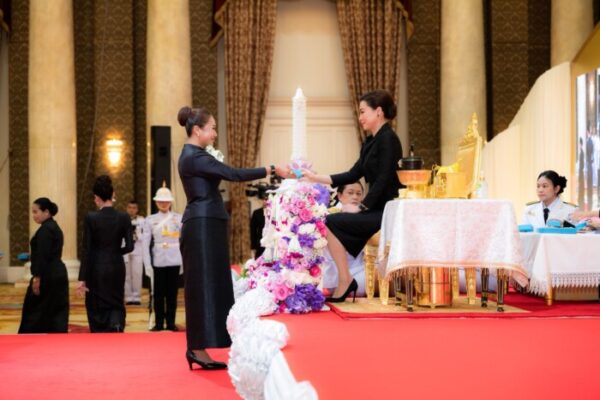 สุภาพร เอ็ลเดรจ เข้ารับพระราชทานเข็มเชิดชูเกียรติสตรีไทยดีเด่น ประจำปี 2569 จากสมเด็จพระนางเจ้าฯ พระบรมราชินี